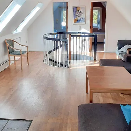 16 Person Holiday In *